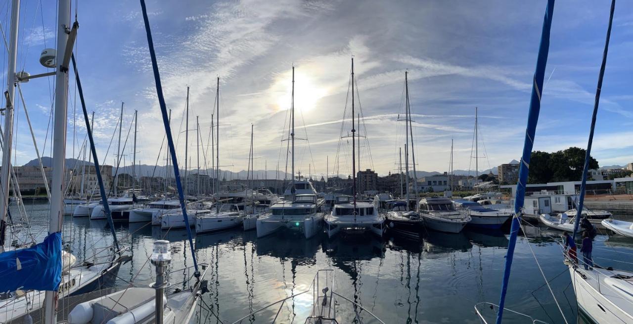 Giorgia House Boat Otel Palermo Dış mekan fotoğraf